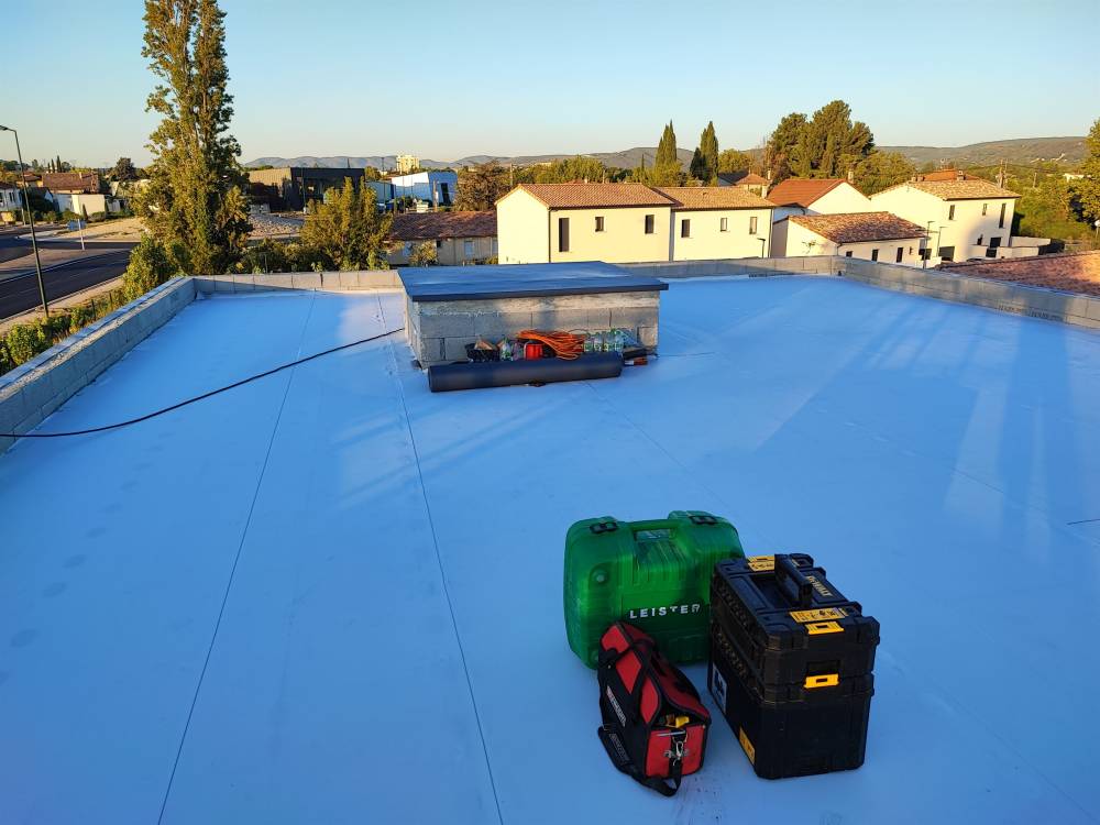 Membrane sika anti UV (29)